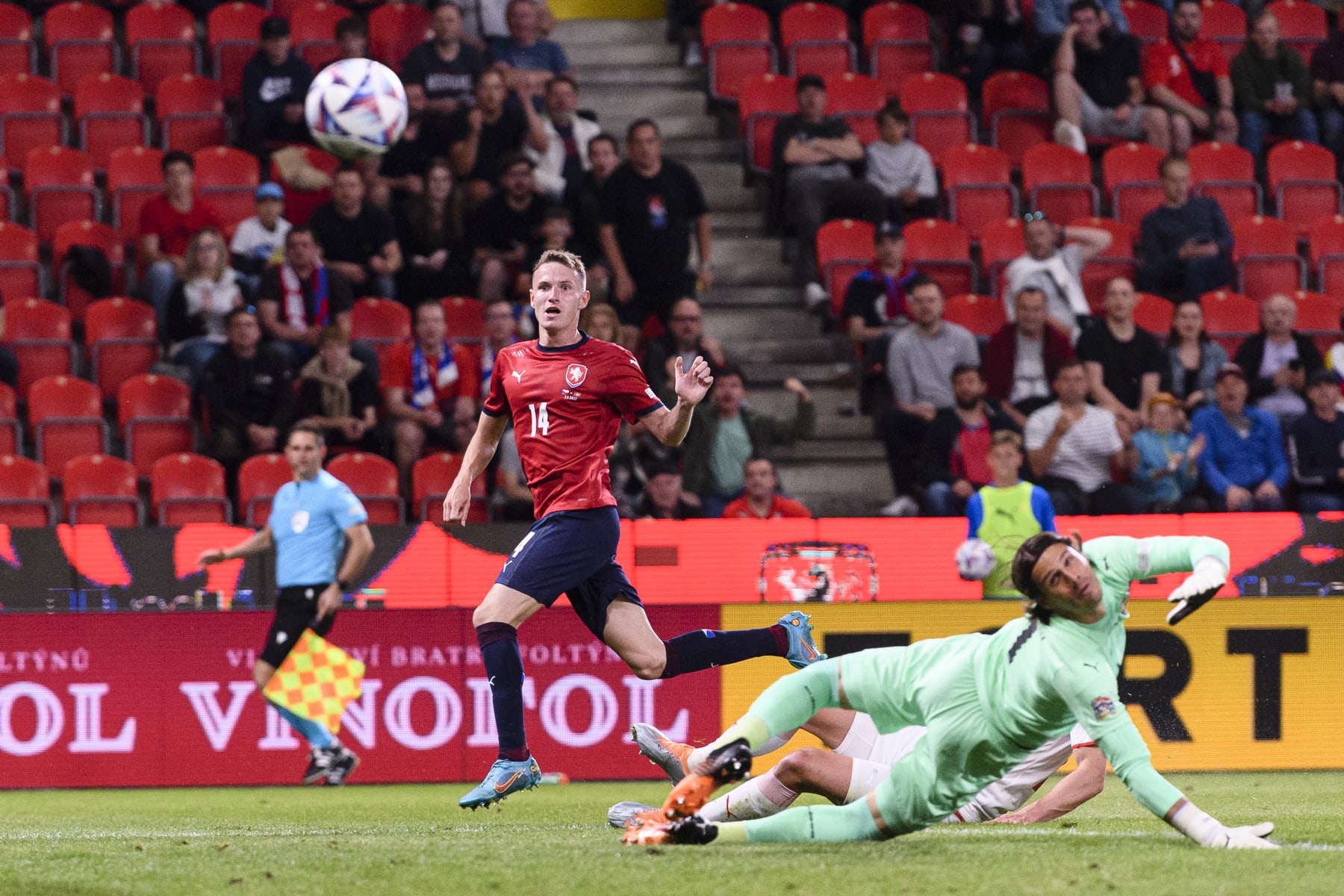 Sparta Prague's Jakub Jankto Publicly Comes out as Gay: I Want to Live 'in Freedom' - Vimarsana News