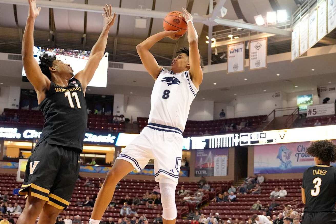 Nevada's Kobe Sanders