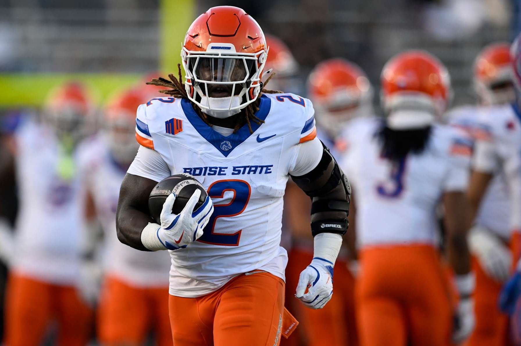 SAN JOSE, CALIFORNIA - NOVEMBER 16: Ashton Jeanty #2 of the Boise State Broncos warms up before their game against the San Jose State Spartans at CEFCU Stadium on November 16, 2024 in San Jose, California.  (Photo by Eakin Howard/Getty Images)
