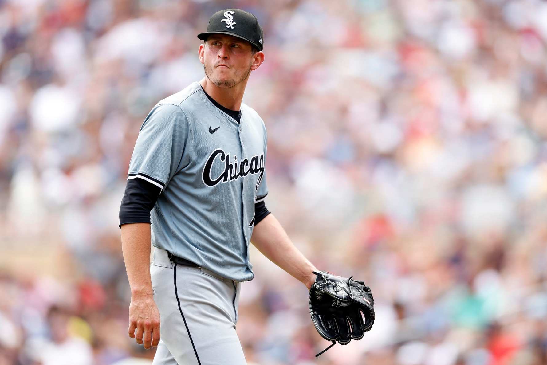 MINNEAPOLIS, MINNESOTA - AUGUST 04: Chris Flexen #77 of the Chicago White Sox looks on after being relieved against the Minnesota Twins in the second inning at Target Field on August 04, 2024 in Minneapolis, Minnesota. (Photo by David Berding/Getty Images)