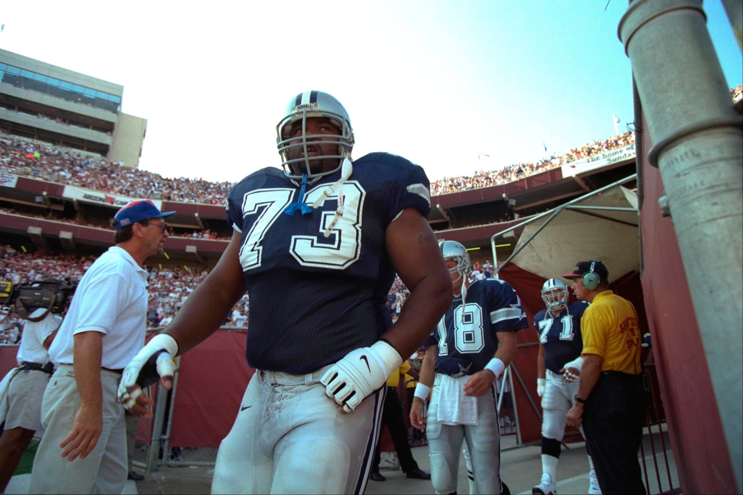 Dallas Cowboys Larry Allen during a Sept. 7, 1997 game at Sun Devil stadium in Tempe, Ariz. (Photo by Albert Dickson/Sporting News via Getty Images via Getty Images) Dallas Cowboys Larry Allen during a Sept. 7, 1997 game at Sun Devil stadium in Tempe, Ariz. (Photo by Albert Dickson/Sporting News via Getty Images via Getty Images)