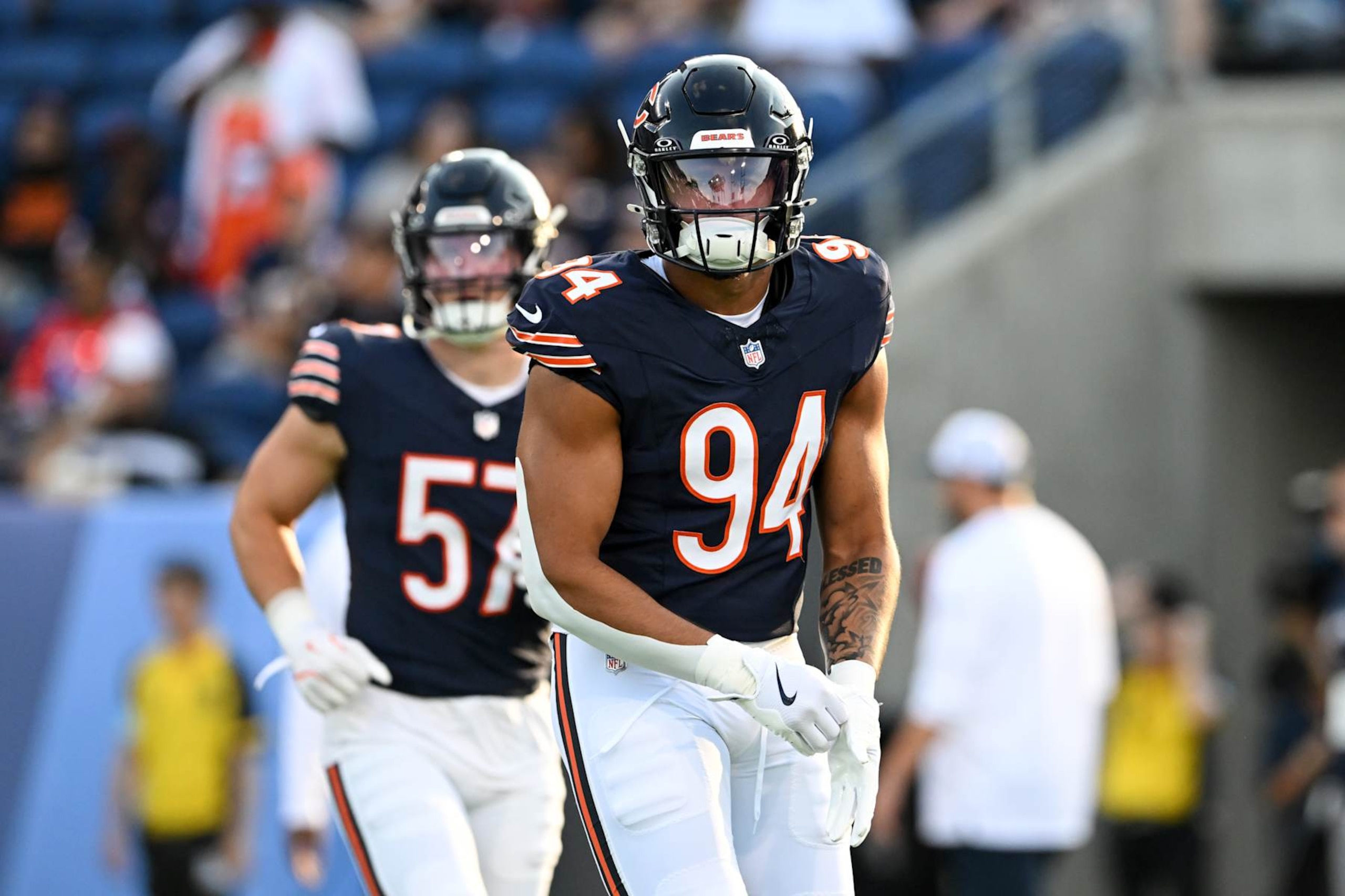 CANTON, OHIO - AUGUST 01: Austin Booker #94 of the Chicago Bears warms up prior to the 2024 Pro Football Hall of Fame Game against the Houston Texans at Tom Benson Hall Of Fame Stadium on August 01, 2024 in Canton, Ohio. (Photo by Nick Cammett/Diamond Images via Getty Images) CANTON, OHIO - AUGUST 01: Austin Booker #94 of the Chicago Bears warms up prior to the 2024 Pro Football Hall of Fame Game against the Houston Texans at Tom Benson Hall Of Fame Stadium on August 01, 2024 in Canton, Ohio. (Photo by Nick Cammett/Diamond Images via Getty Images)