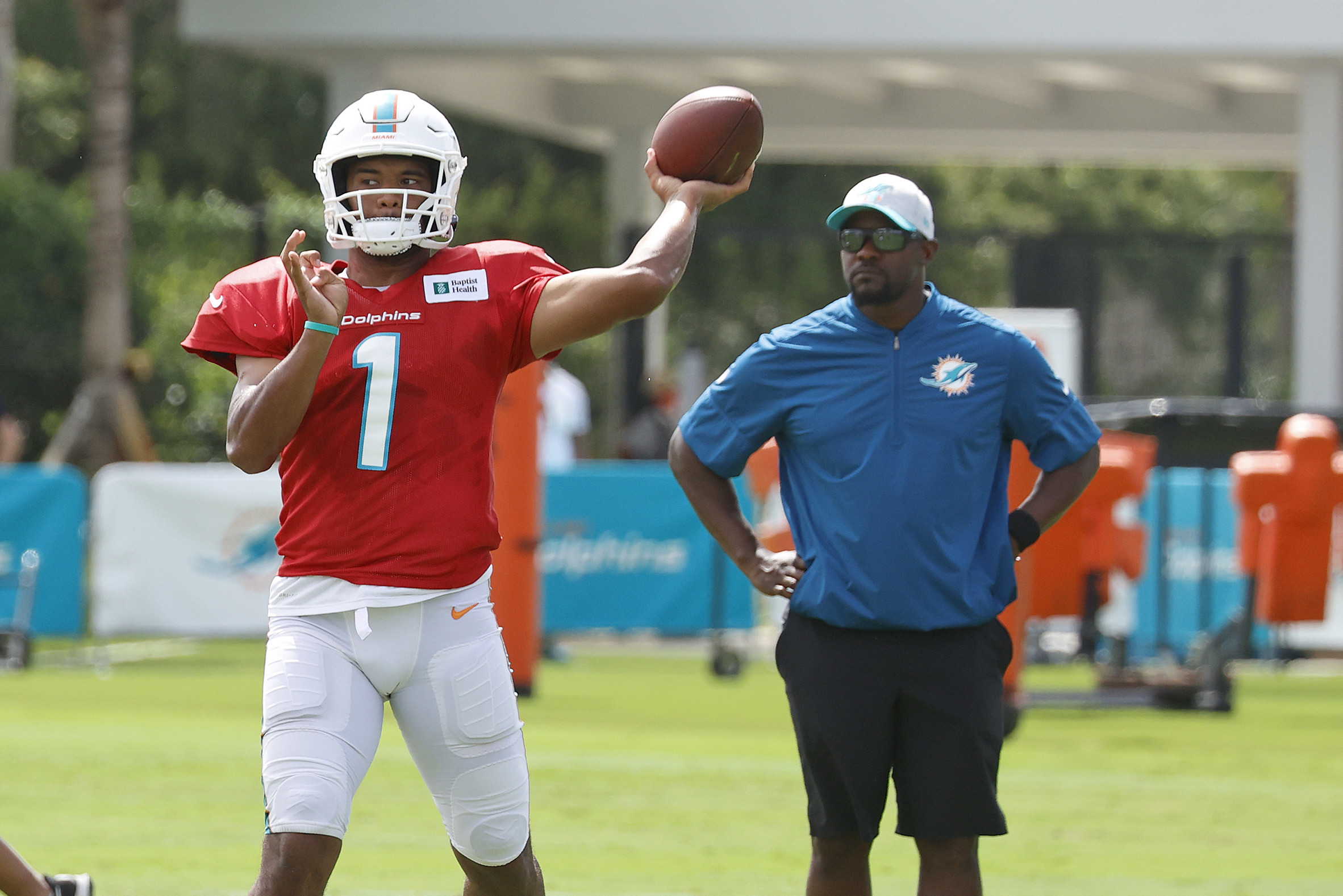 Tua Tagovailoa not in Miami Dolphins' plans for finale 