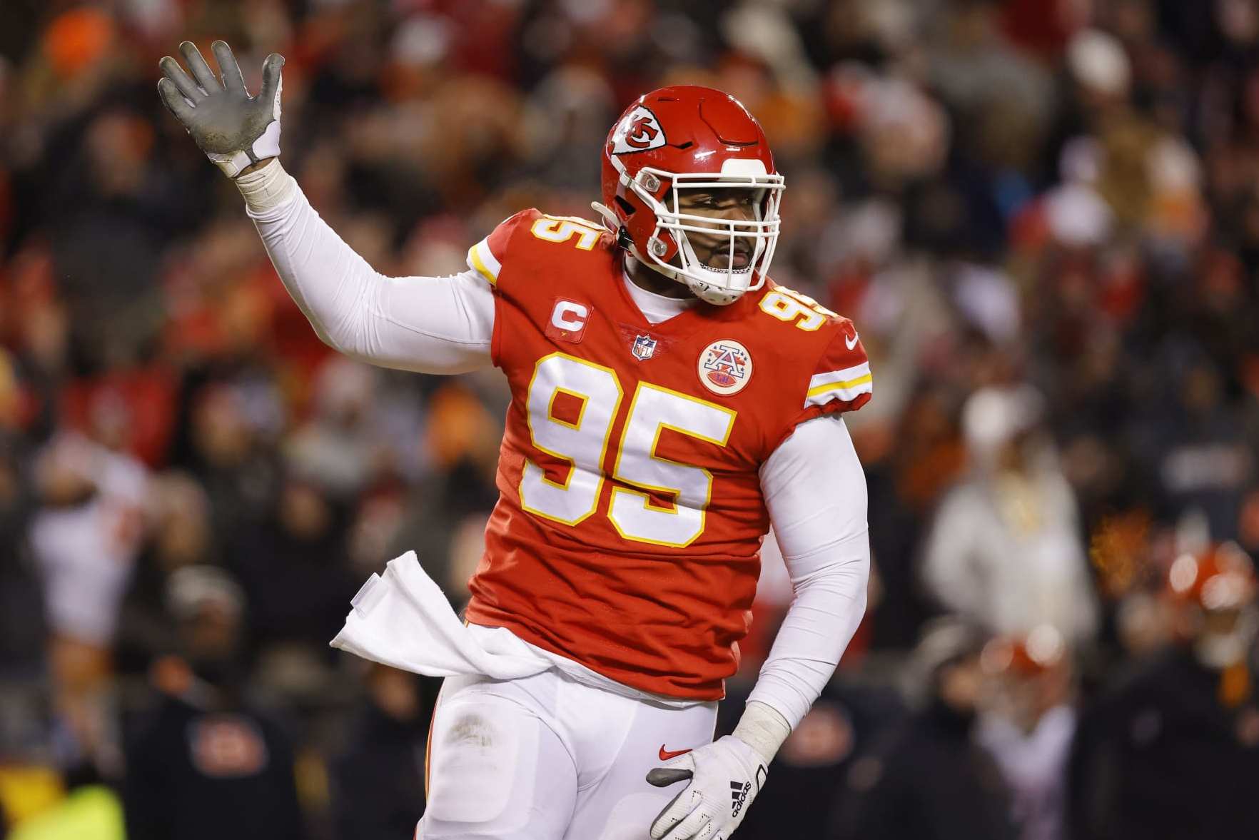 Chiefs Salary Cap: Chris Jones not seeking 'Aaron Donald money' - Arrowhead  Pride