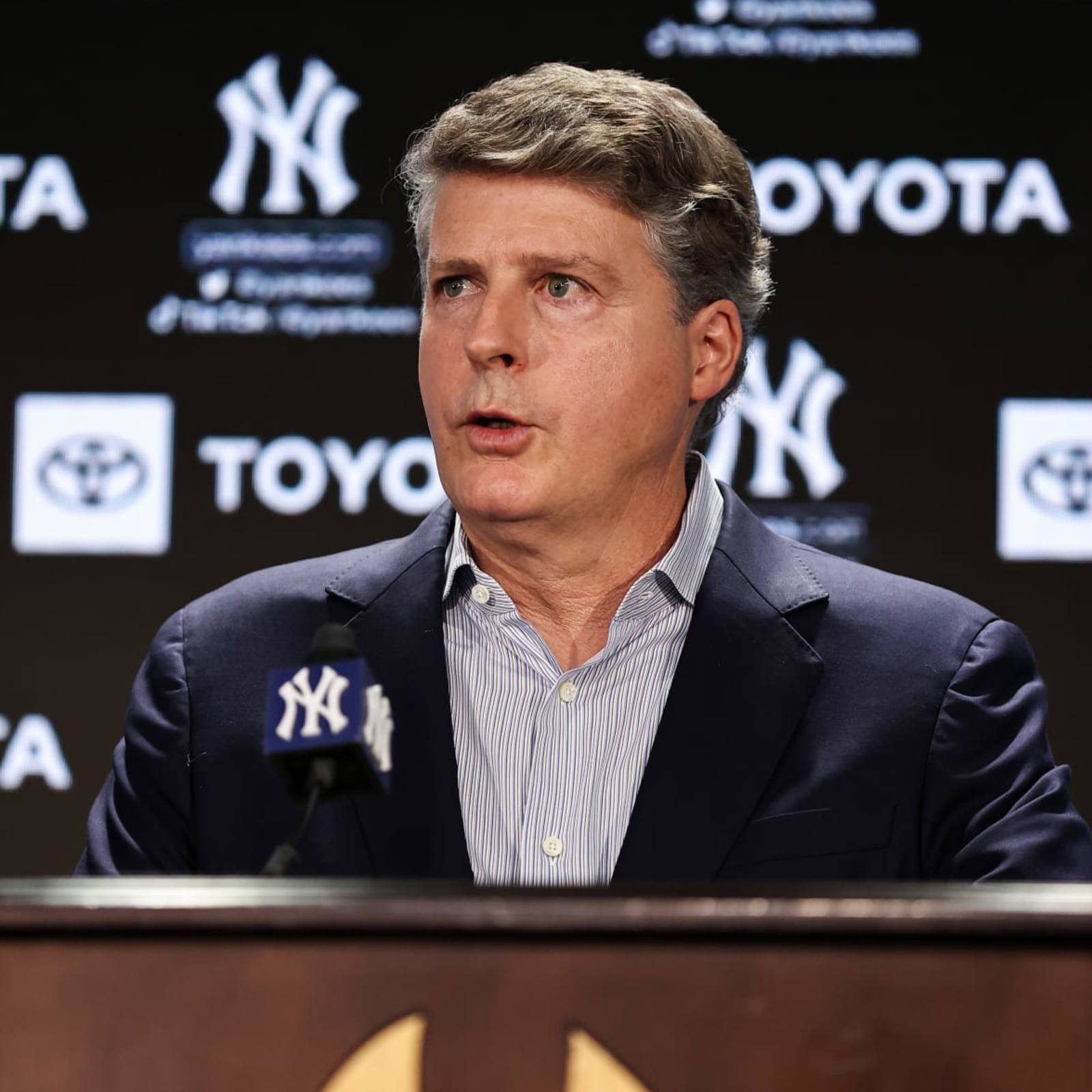 Yankees Owner Hal Steinbrenner Defends His Payroll - The New York Times