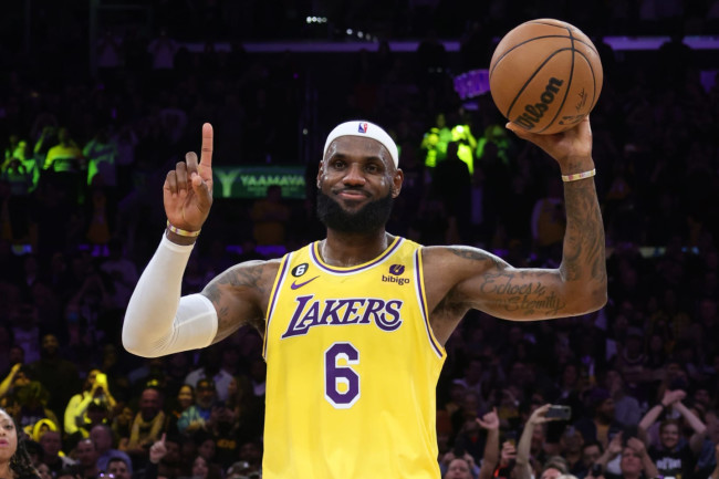 Lebron nba clearance news