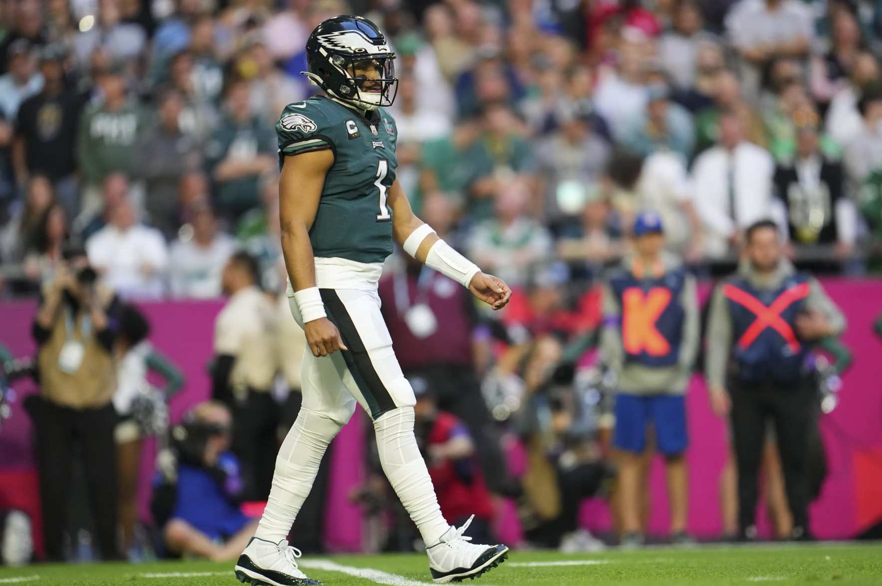 Jalen Hurts shines, Philadelphia Eagles fall short in Super Bowl 57 loss