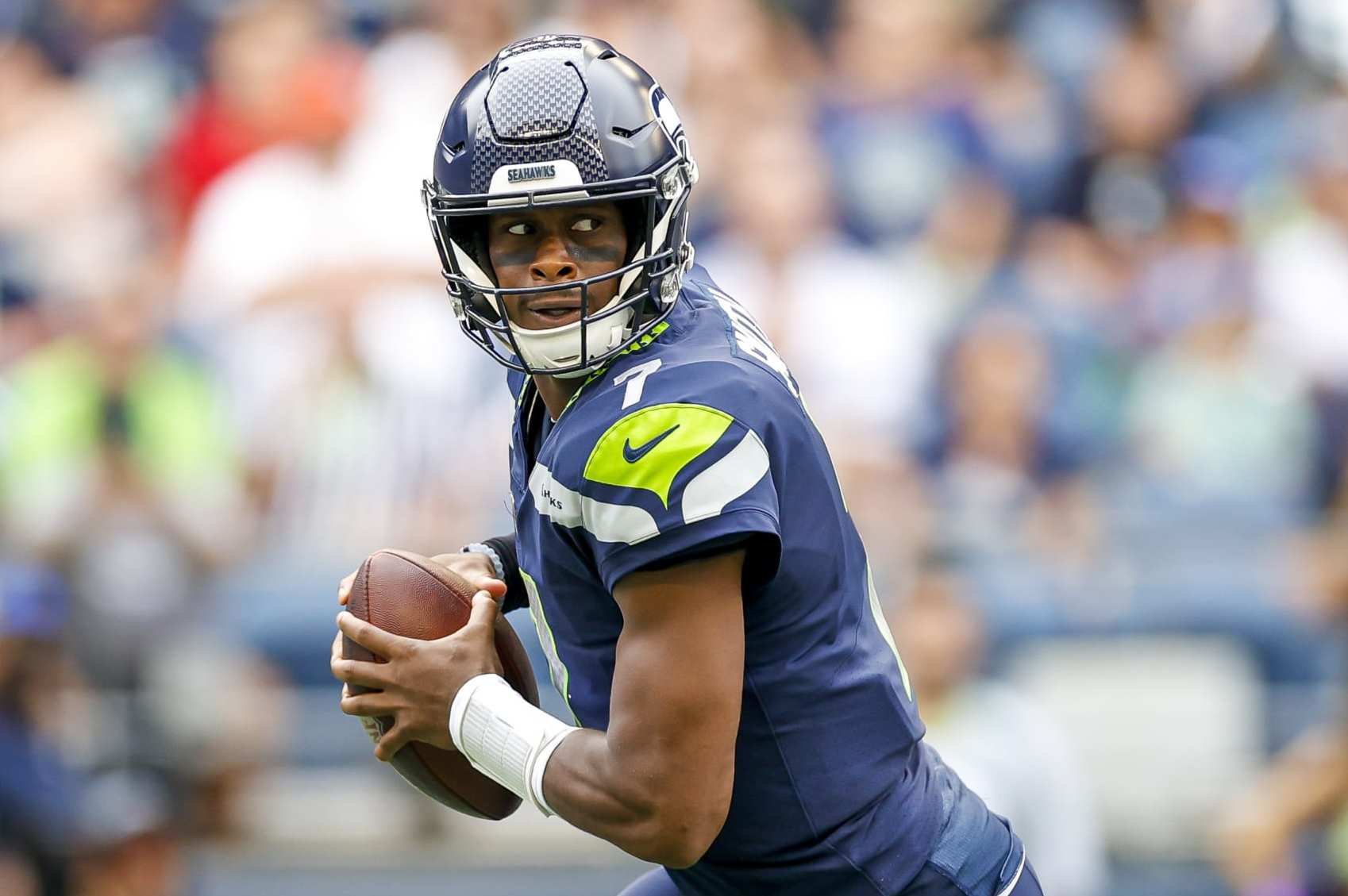 Russell Wilson, Broncos Offense Ripped by NFL Twitter in OT Loss to Chargers, News, Scores, Highlights, Stats, and Rumors