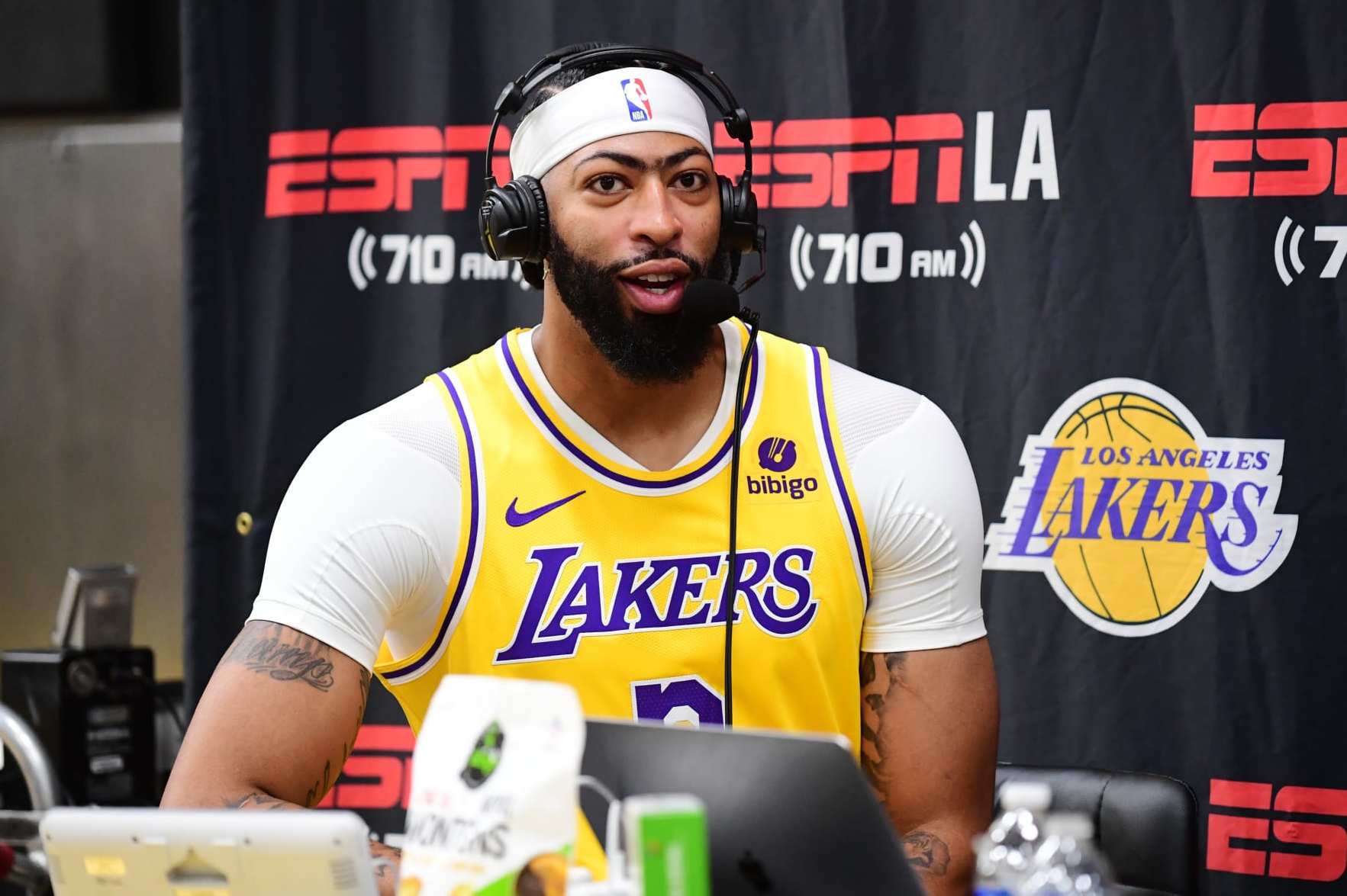 Shams Charania on X: The Los Angeles Lakers will honor Kobe