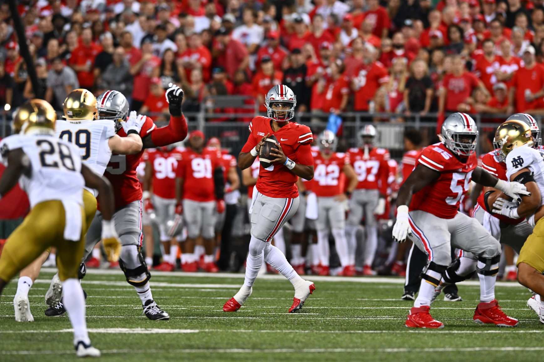 COLUMBUS, OHIO - SEPTEMBER 03: C.J. Stroud #7 of the Ohio State Buckeyes drops back to pass during the first quarter of a game against the Notre Dame Fighting Irish at Ohio Stadium on September 03, 2022 in Columbus, Ohio. (Photo by Ben Jackson/Getty Images)