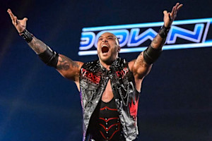 WWE Raw, SmackDown Trade Reaction, Give Alexa Bliss What She Wants, More Quick Takes