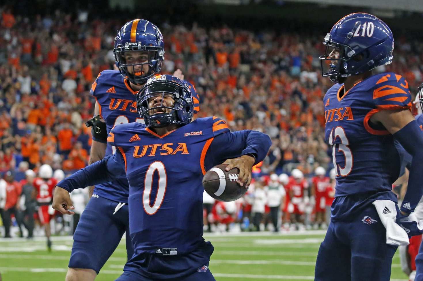 UTSA quarterback Frank Harris answers the most personal questions