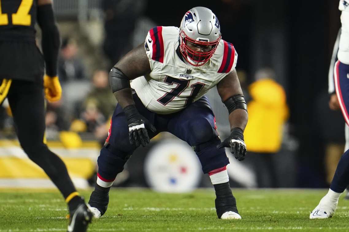 Free-agent offensive lineman Michael Onwenu
