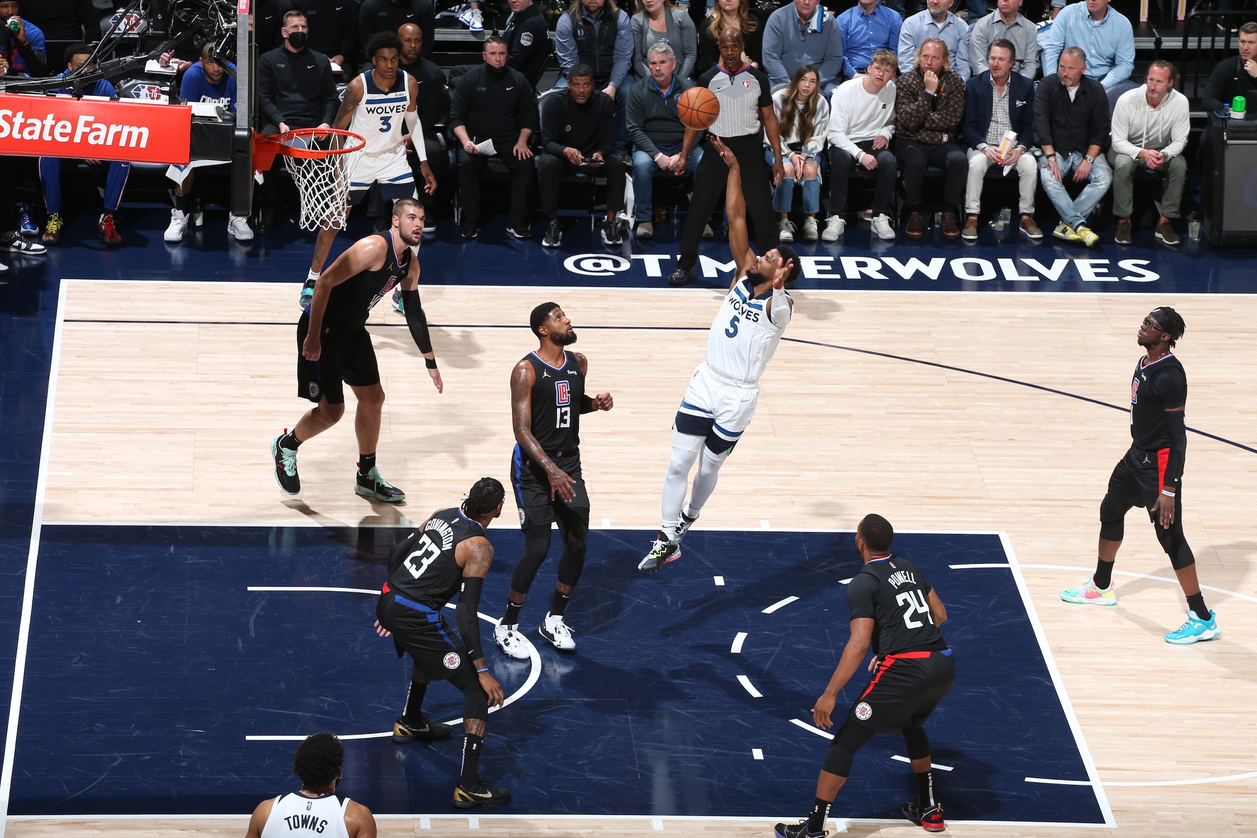 MINNEAPOLIS, MN - APRIL 12: Malik Beasley #5 of the Minnesota Timberwolves shoots the ball against the LA Clippers during the 2022 Play-In Tournament on April 12, 2022 at Target Center in Minneapolis, Minnesota. NOTE TO USER: User expressly acknowledges and agrees that, by downloading and or using this Photograph, user is consenting to the terms and conditions of the Getty Images License Agreement. Mandatory Copyright Notice: Copyright 2022 NBAE (Photo by David Sherman/NBAE via Getty Images) MINNEAPOLIS, MN - APRIL 12: Malik Beasley #5 of the Minnesota Timberwolves shoots the ball against the LA Clippers during the 2022 Play-In Tournament on April 12, 2022 at Target Center in Minneapolis, Minnesota. NOTE TO USER: User expressly acknowledges and agrees that, by downloading and or using this Photograph, user is consenting to the terms and conditions of the Getty Images License Agreement. Mandatory Copyright Notice: Copyright 2022 NBAE (Photo by David Sherman/NBAE via Getty Images)