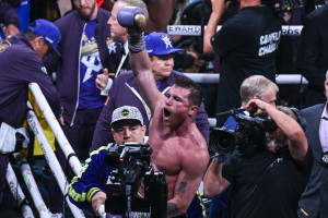 B/R Boxing Pound-for-Pound Rankings: October