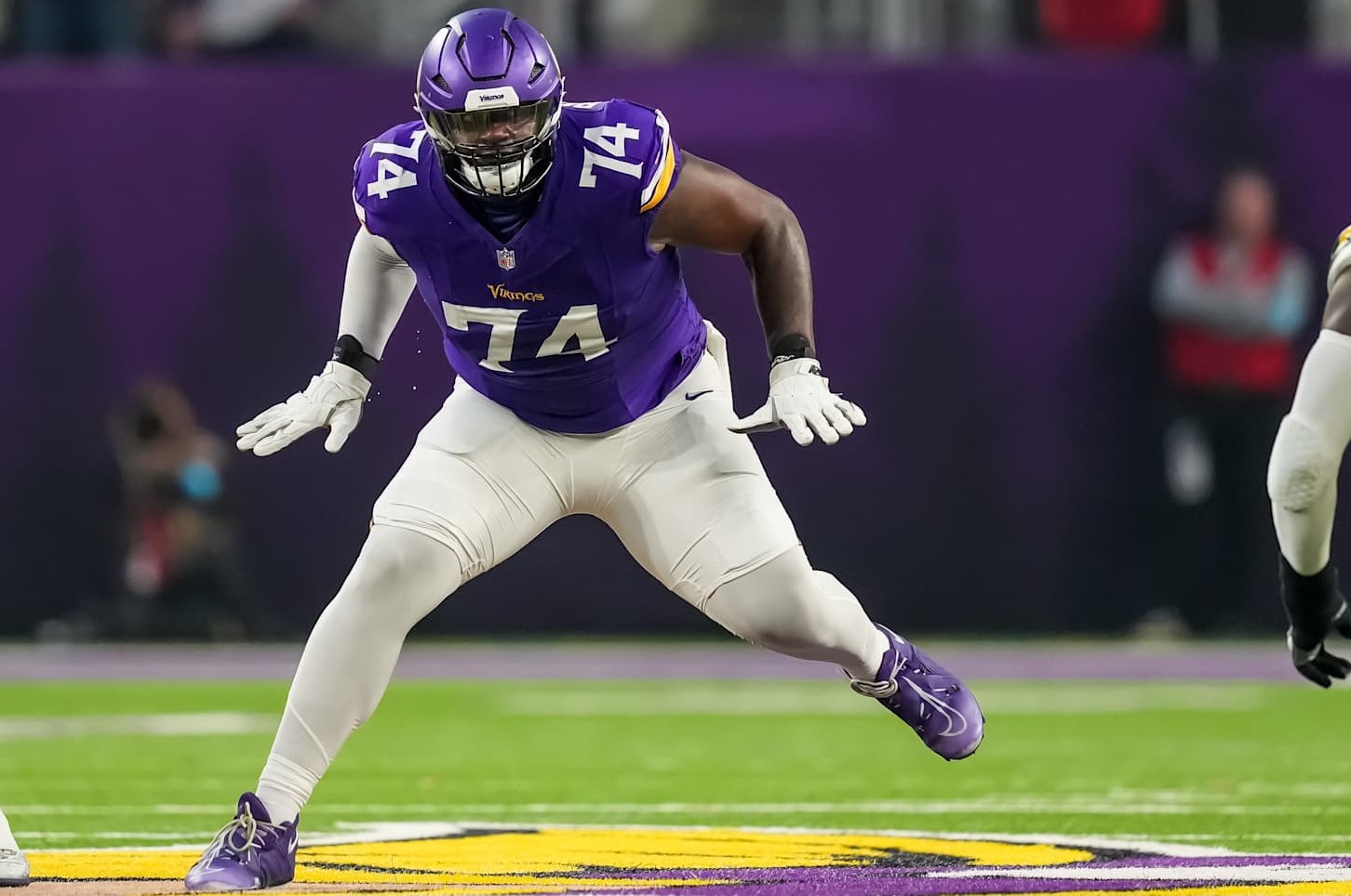 Vikings OT Cam Robinson