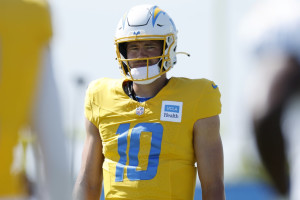 Panic Meter for Justin Herbert, NFL Training Camp Injuries Ahead of Preseason Week 1