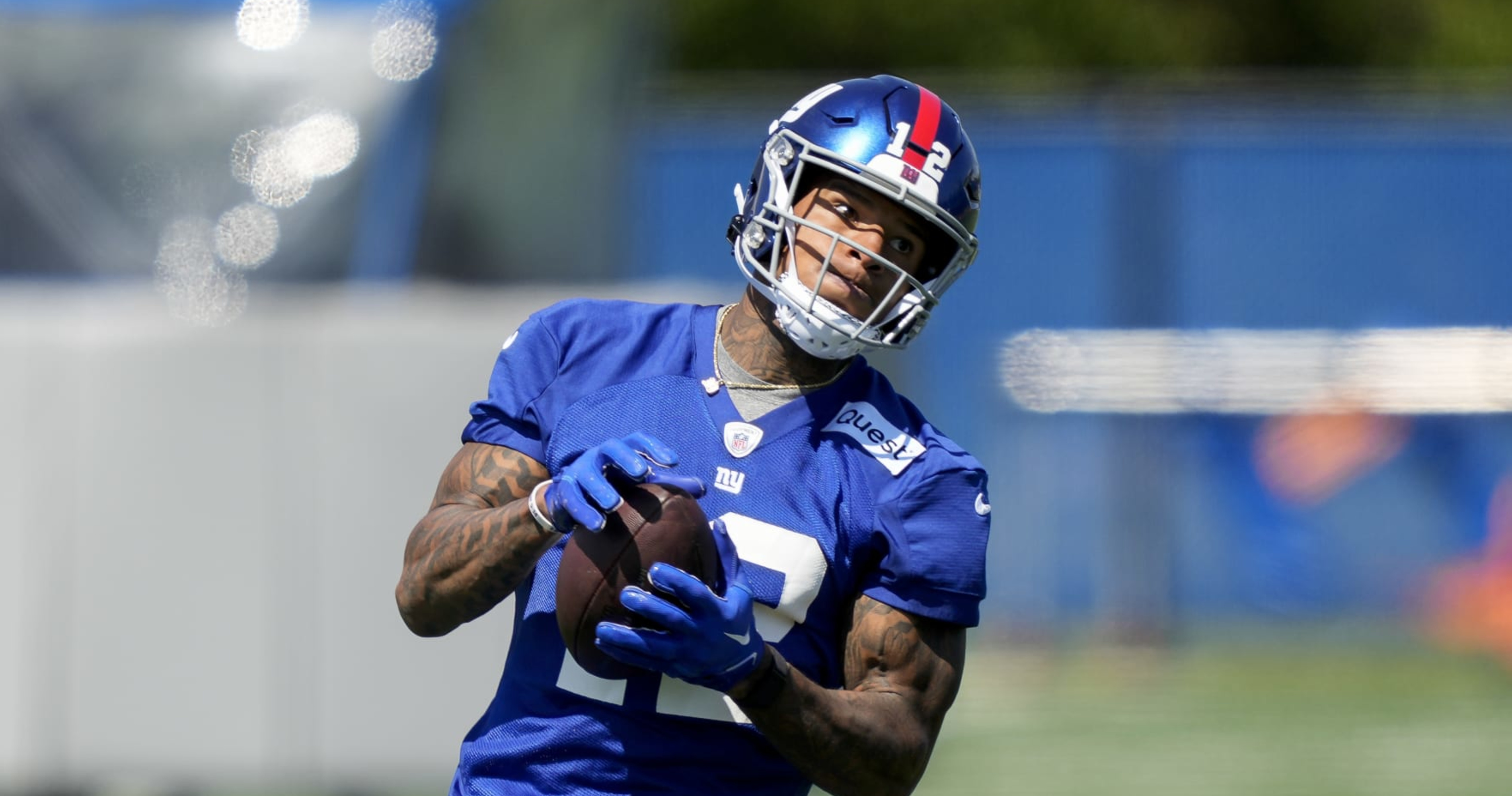 Giants' training camp: veterans Saquon Barkley and Darren Waller