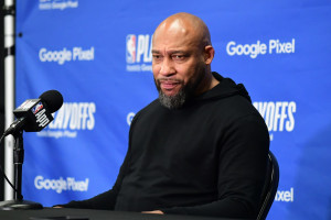 Lakers' Darvin Ham Alludes to Starter 'S--tting the Bed' After NBA Playoff Exit