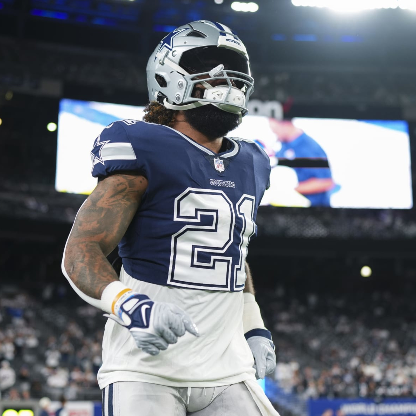Cowboys FA Ezekiel Elliott, Patriots Reportedly Expected to Agree to 1-Year  Contract, News, Scores, Highlights, Stats, and Rumors