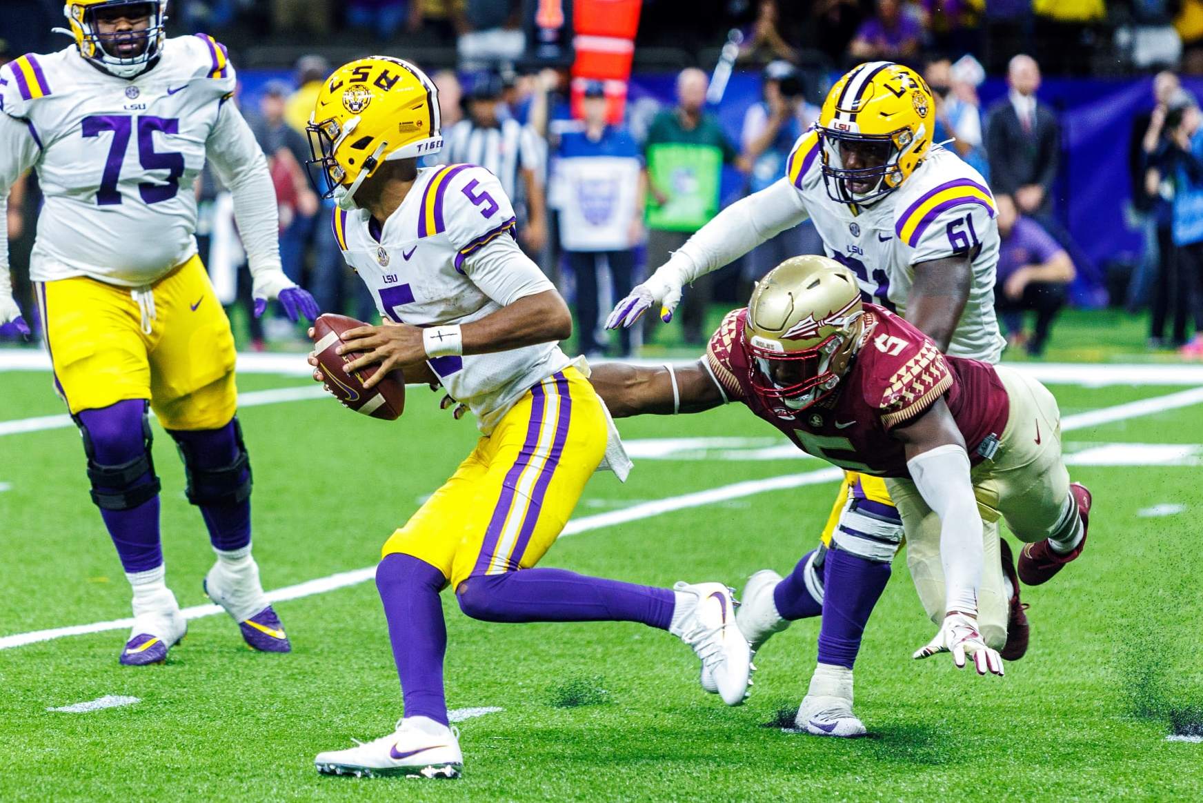 LSU Report Card: Jayden Daniels Shines in Week 2 Victory - Sports  Illustrated LSU Tigers News, Analysis and More.