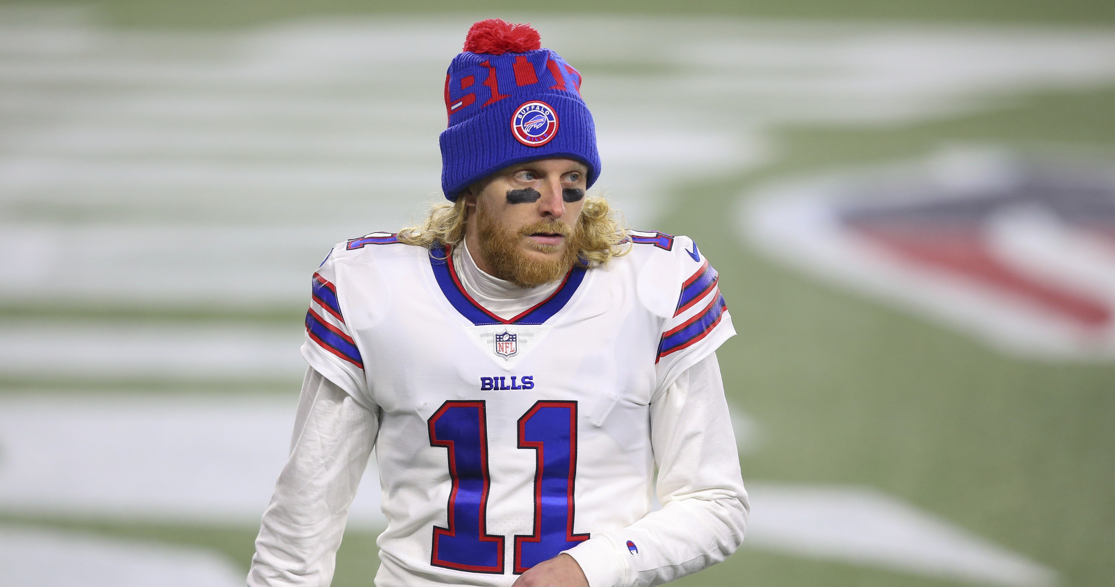 Bills' Cole Beasley, a vaccine critic, in COVID-19 re-entry protocol