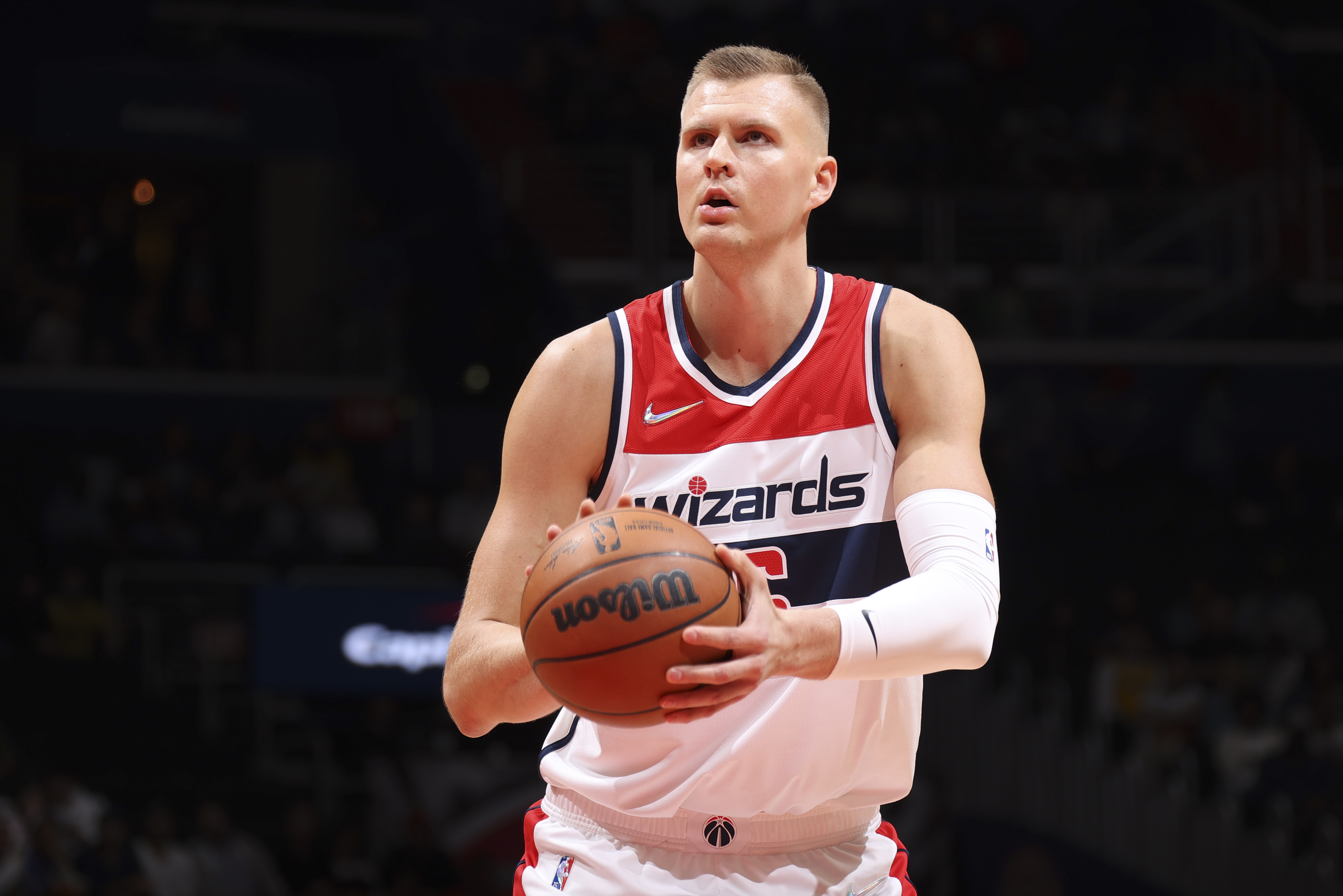 NBA ICYMI: Kristaps and His New Arm Sleeve Took Over the Garden