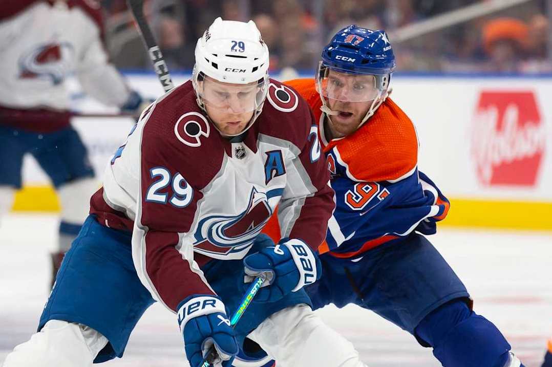 Nathan MacKinnon (left) and Connor McDavid.