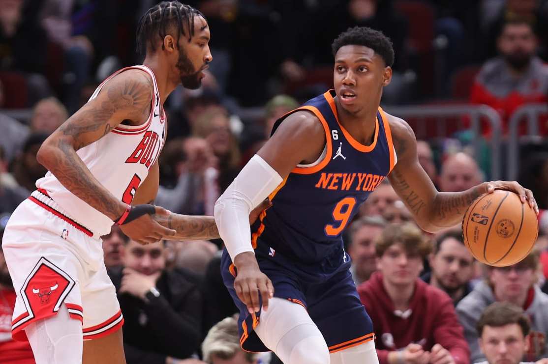 Report: New York Knicks continue to monitor trade market for