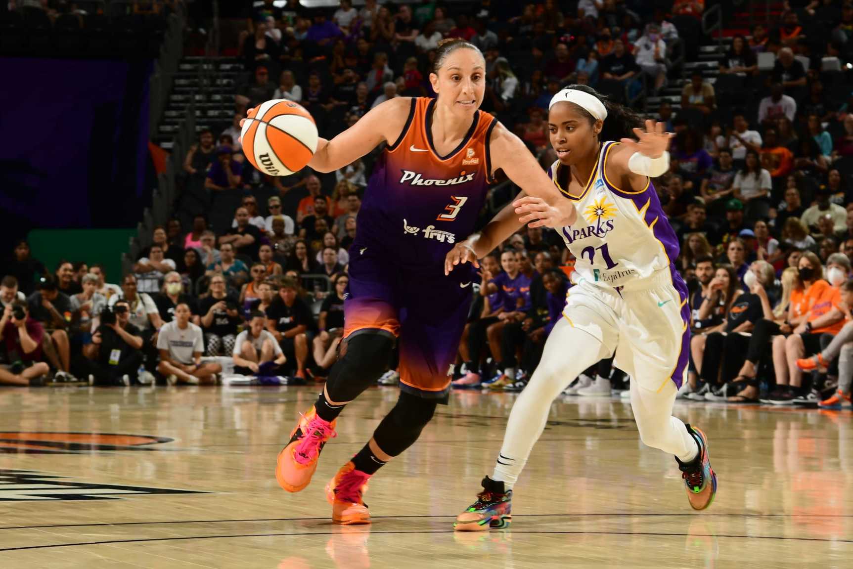 PHOENIX, AZ - JULY 28: Diana Taurasi #3 of the Phoenix Mercury drives to the basket during the game against the Los Angeles Sparks on July 28, 2022 at Footprint Center in Phoenix, Arizona. NOTE TO USER: User expressly acknowledges and agrees that, by downloading and/or using this Photograph, user is consenting to the terms and conditions of the Getty Images License Agreement. Mandatory Copyright Notice: Copyright 2022 NBAE (Photo by Kate Frese/NBAE via Getty Images)