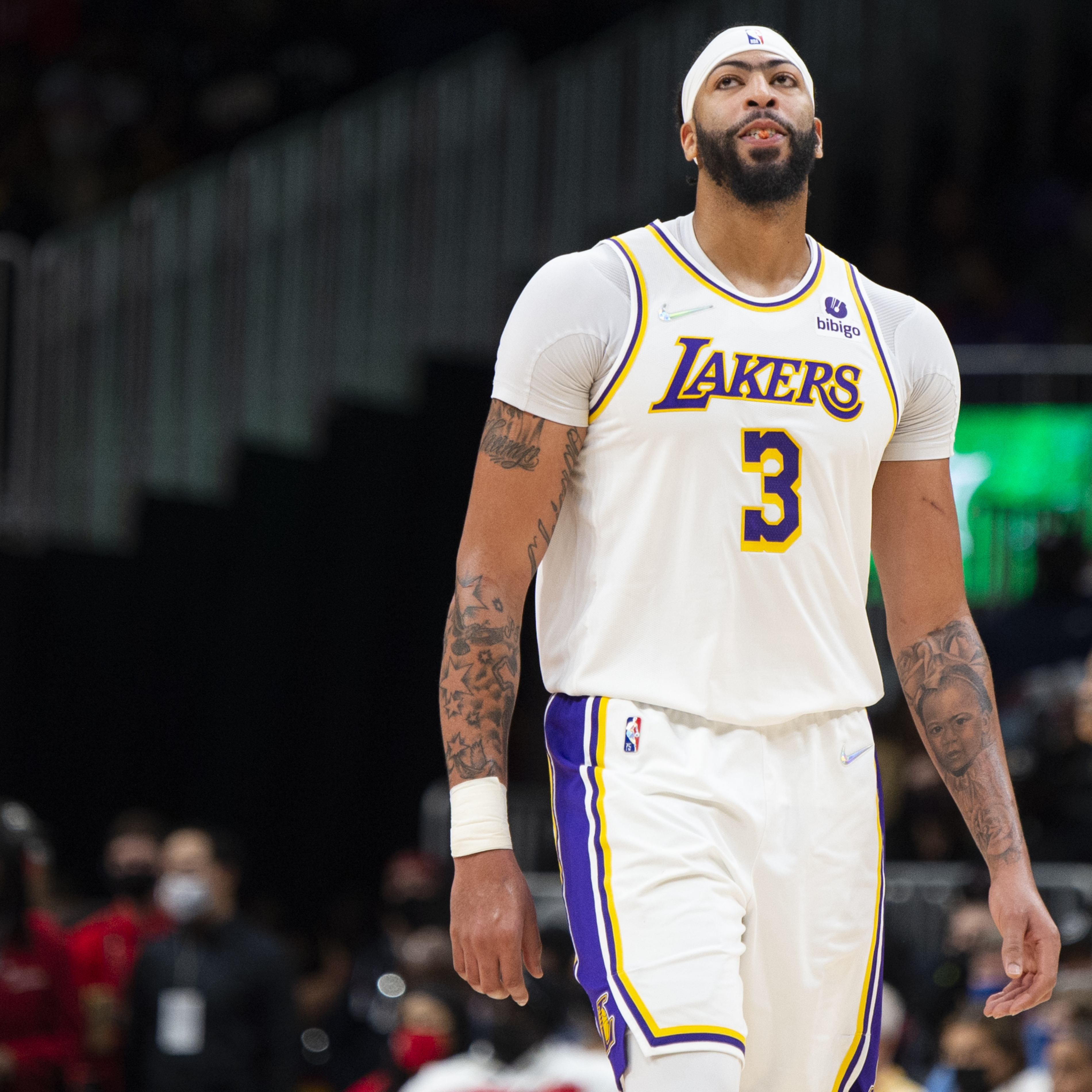 Anthony Davis Trade Rumors: Lakers Star Won't Be Moved Despite Offseason Buzz thumbnail