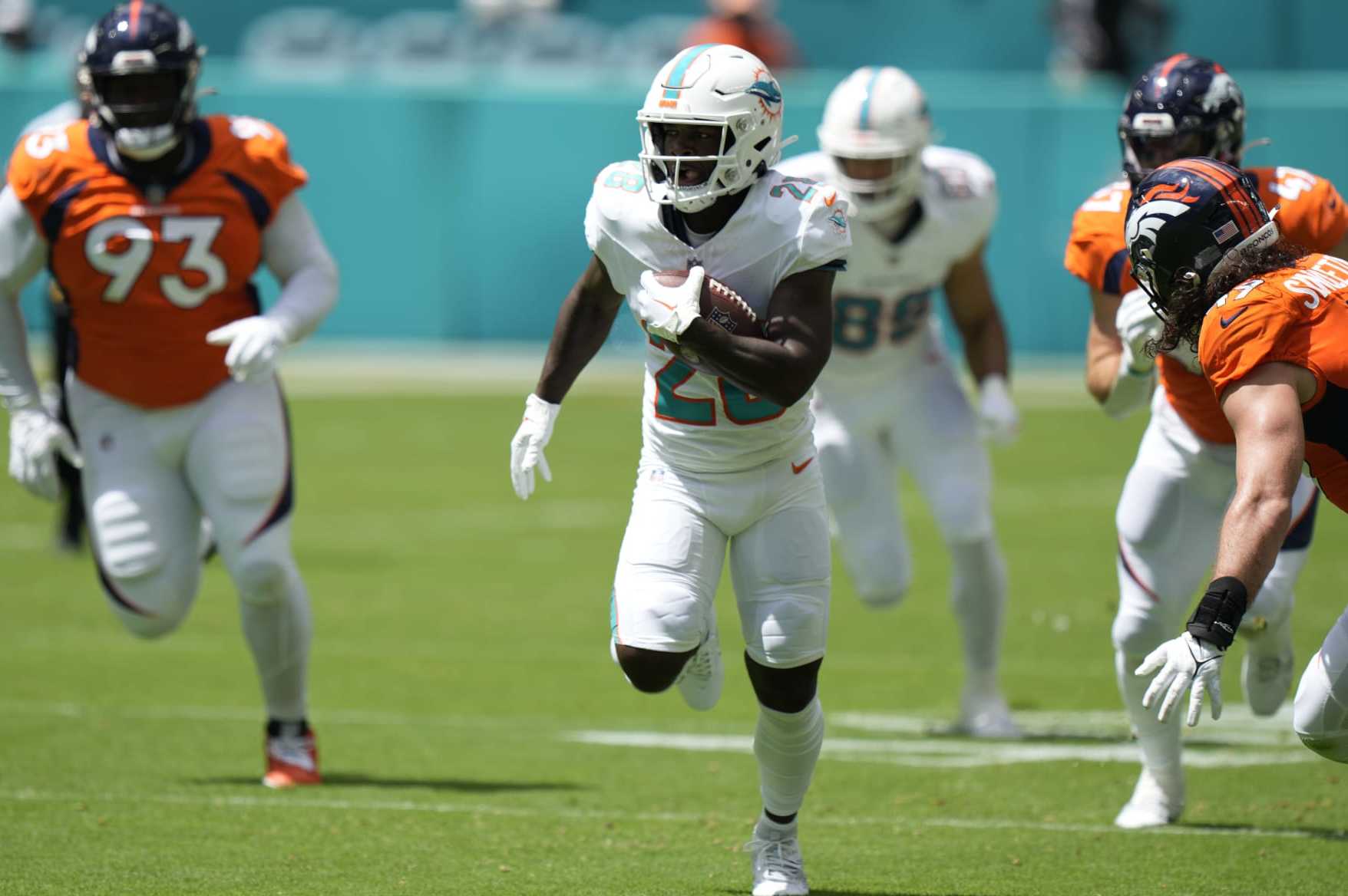 Dolphins 70 points: Miami stops short of NFL record, and fans boo