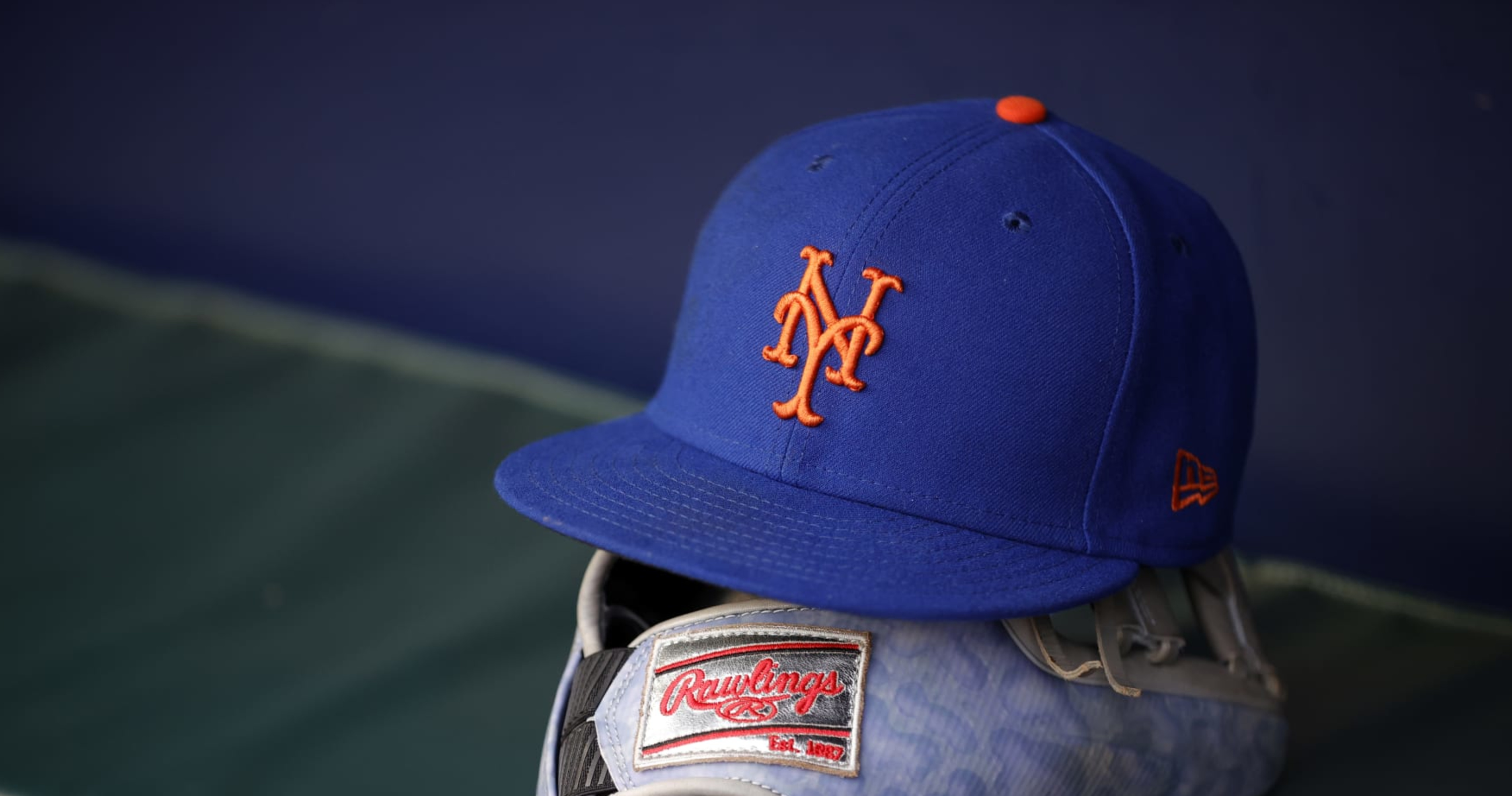MLB Rumors: Mets, Vladi Miguel Guerrero Agree to Contract; Son of Hall ...