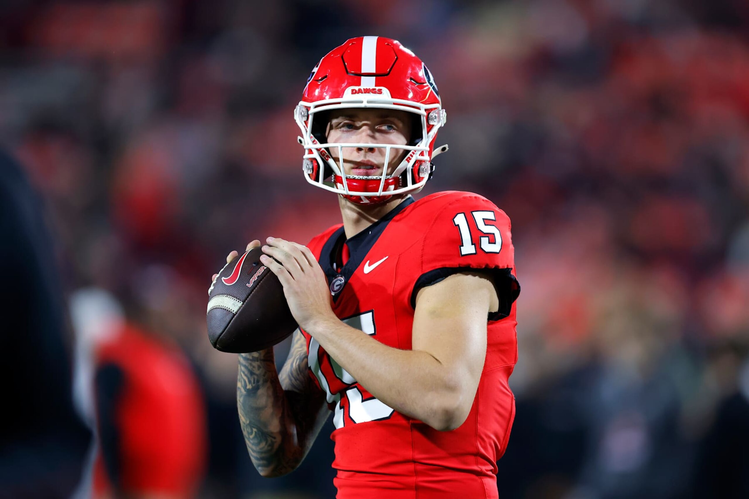 ATHENS, GEORGIA - NOVEMBER 16: Carson Beck #15 of the Georgia Bulldogs warms up prior to a game against the Tennessee Volunteers at Sanford Stadium on November 16, 2024 in Athens, Georgia. (Photo by Todd Kirkland/Getty Images) ATHENS, GEORGIA - NOVEMBER 16: Carson Beck #15 of the Georgia Bulldogs warms up prior to a game against the Tennessee Volunteers at Sanford Stadium on November 16, 2024 in Athens, Georgia. (Photo by Todd Kirkland/Getty Images)