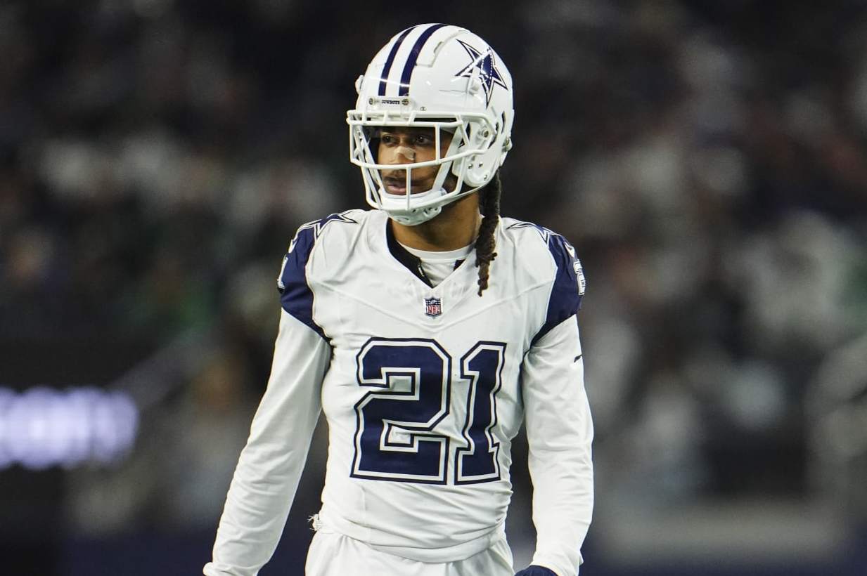 ARLINGTON, TX - DECEMBER 10: Stephon Gilmore #21 of the Dallas Cowboys lines up during an NFL football game against the Philadelphia Eagles at AT&T Stadium on December 10, 2023 in Arlington, Texas. (Photo by Cooper Neill/Getty Images)
