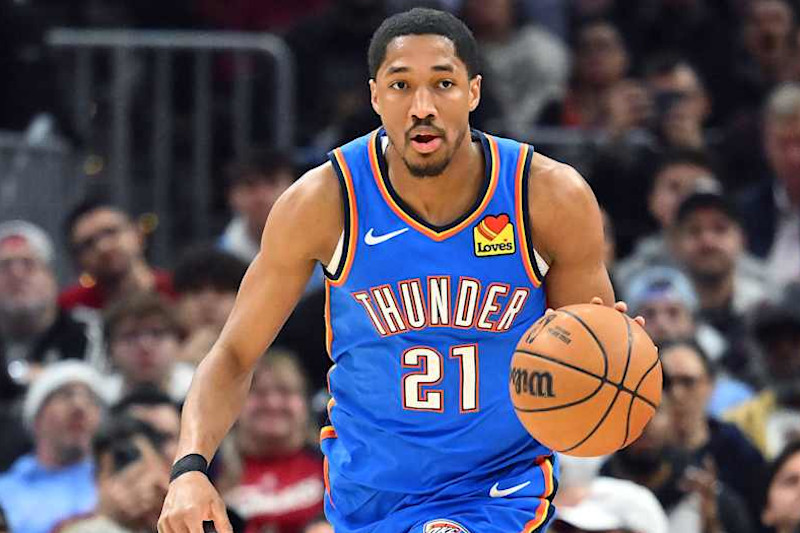 CLEVELAND, OHIO - JANUARY 08: Aaron Wiggins #21 of the Oklahoma City Thunder brings the ball up court during the second quarter against the Cleveland Cavaliers at Rocket Mortgage Fieldhouse on January 08, 2025 in Cleveland, Ohio. NOTE TO USER: User expressly acknowledges and agrees that, by downloading and or using this photograph, User is consenting to the terms and conditions of the Getty Images License Agreement. (Photo by Jason Miller/Getty Images)