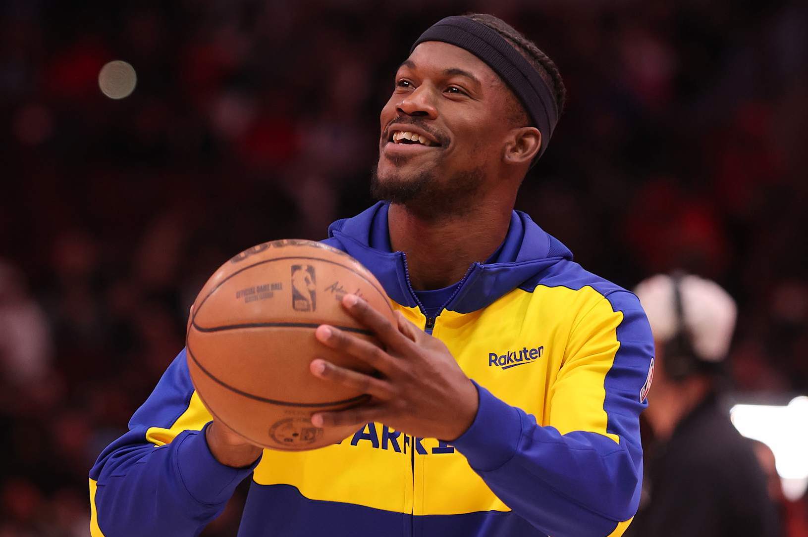 CHICAGO, ILLINOIS - FEBRUARY 08: Jimmy Butler #10 warms up prior to his debut with the Golden State Warriors against the Chicago Bulls at the United Center on February 08, 2025 in Chicago, Illinois. NOTE TO USER: User expressly acknowledges and agrees that, by downloading and or using this photograph, User is consenting to the terms and conditions of the Getty Images License Agreement. (Photo by Michael Reaves/Getty Images)