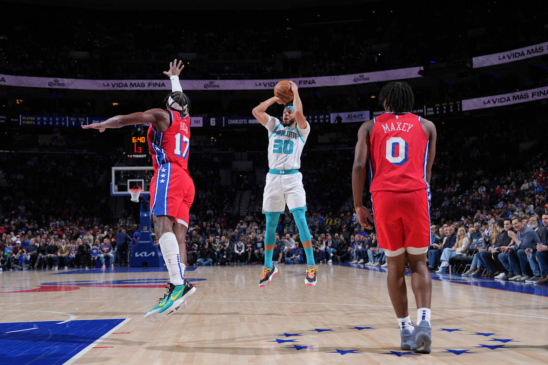 PHILADELPHIA, PA - MARCH 1: Seth Curry #30 of the Charlotte Hornets shoots the ball during the game against the Philadelphia 76ers on March 1, 2024 at the Wells Fargo Center in Philadelphia, Pennsylvania NOTE TO USER: User expressly acknowledges and agrees that, by downloading and/or using this Photograph, user is consenting to the terms and conditions of the Getty Images License Agreement. Mandatory Copyright Notice: Copyright 2024 NBAE (Photo by Jesse D. Garrabrant/NBAE via Getty Images)