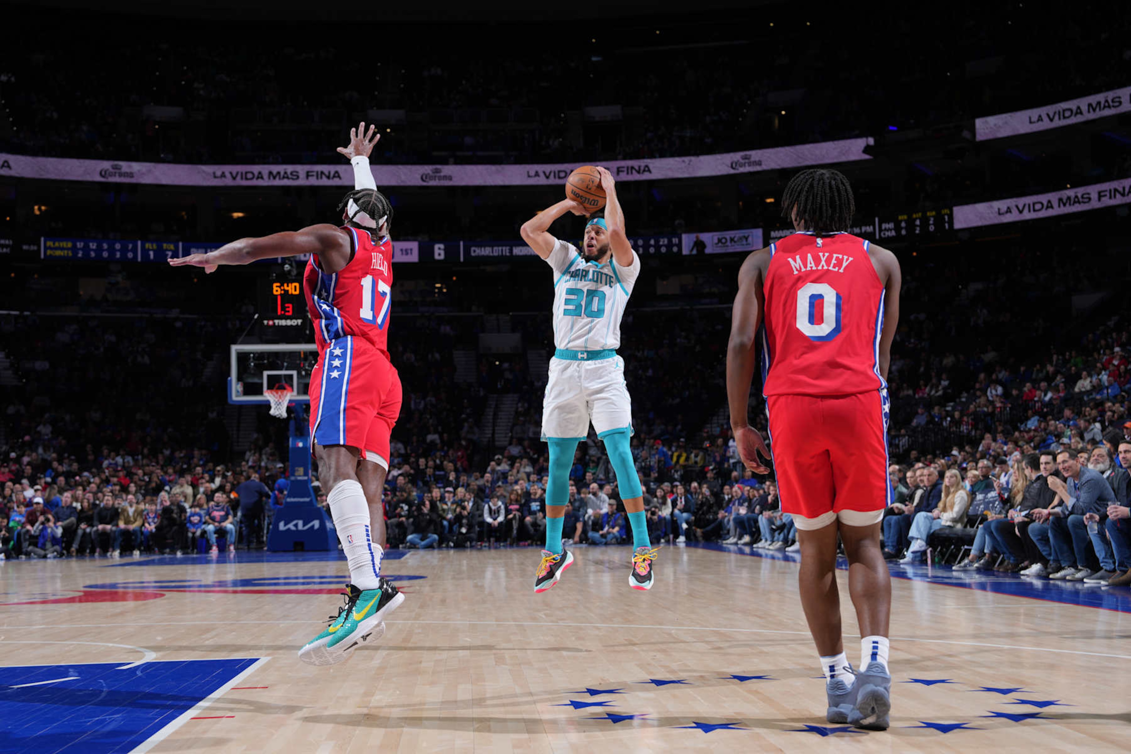 PHILADELPHIA, PA - MARCH 1: Seth Curry #30 of the Charlotte Hornets shoots the ball during the game against the Philadelphia 76ers on March 1, 2024 at the Wells Fargo Center in Philadelphia, Pennsylvania NOTE TO USER: User expressly acknowledges and agrees that, by downloading and/or using this Photograph, user is consenting to the terms and conditions of the Getty Images License Agreement. Mandatory Copyright Notice: Copyright 2024 NBAE (Photo by Jesse D. Garrabrant/NBAE via Getty Images)
