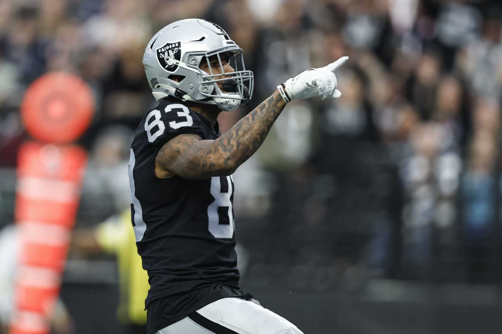 Darren Waller feelings on Jarrett Stidham replacing Derek Carr