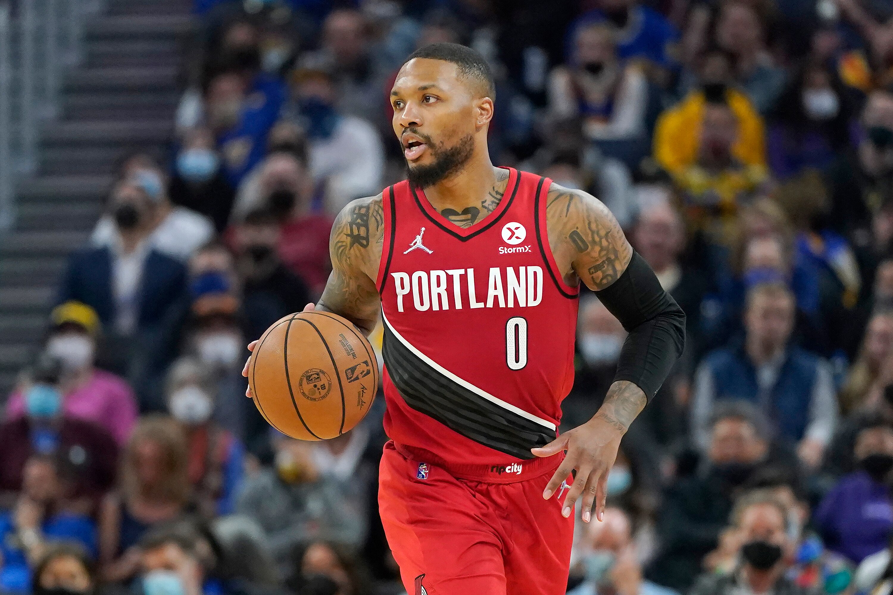 Damian Lillard Reposts 'Loyalty Has a Expiration Date' amid Kevin