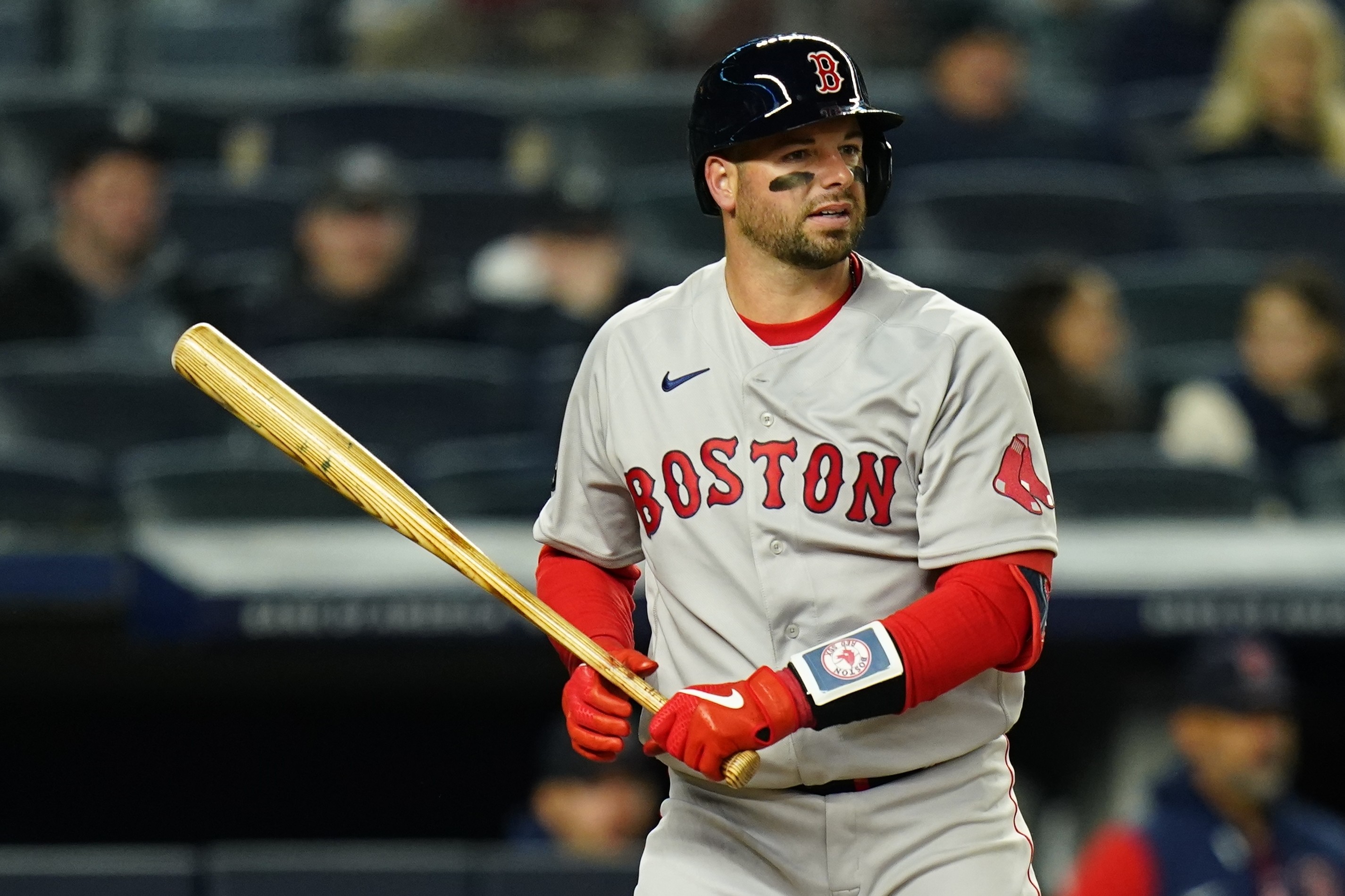 Boston Red Sox scratch Christian Vázquez from lineup vs. Astros on Monday  night; Kevin Plawecki now catching 