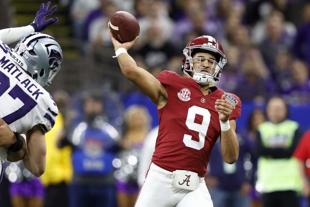 2023 NFL Mock Draft: B/R NFL Scouting Dept.'s Post-Regular-Season Picks, News, Scores, Highlights, Stats, and Rumors