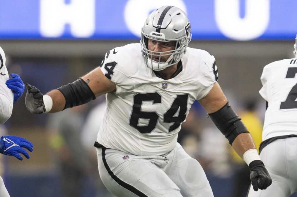 Raiders rookie Drake Thomas making a push for roster spot