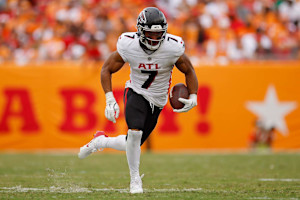 Week 9 Fantasy Football Rankings: Projections to Love and Matchups to Exploit
