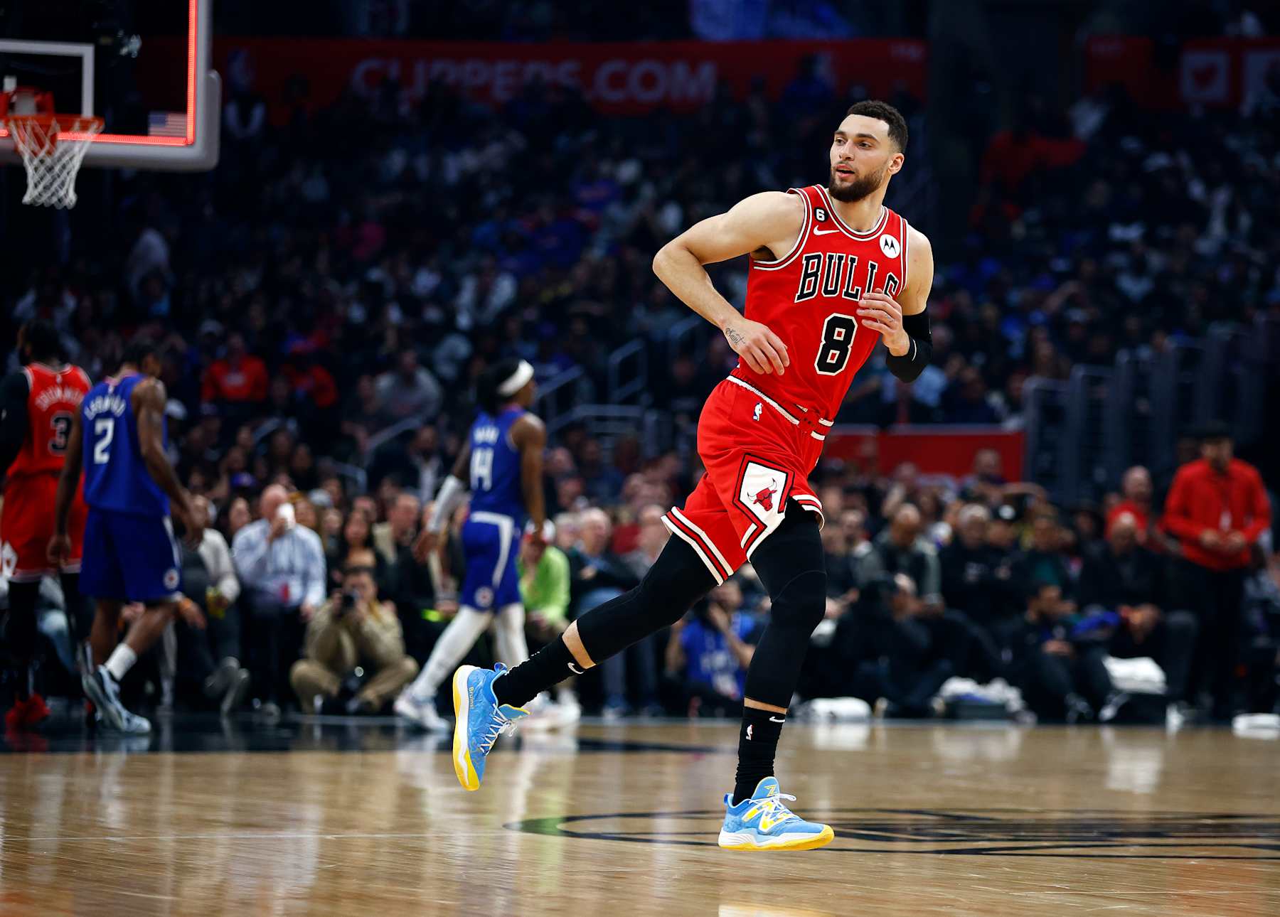 LOS ANGELES, CALIFORNIA - MARCH 27:  Zach LaVine #8 of the Chicago Bulls makes a shot against the LA Clippers at the end of the first quarter at Crypto.com Arena on March 27, 2023 in Los Angeles, California.  NOTE TO USER: User expressly acknowledges and agrees that, by downloading and/or using this photograph, user is consenting to the terms and conditions of the Getty Images License Agreement.  (Photo by Ronald Martinez/Getty Images)