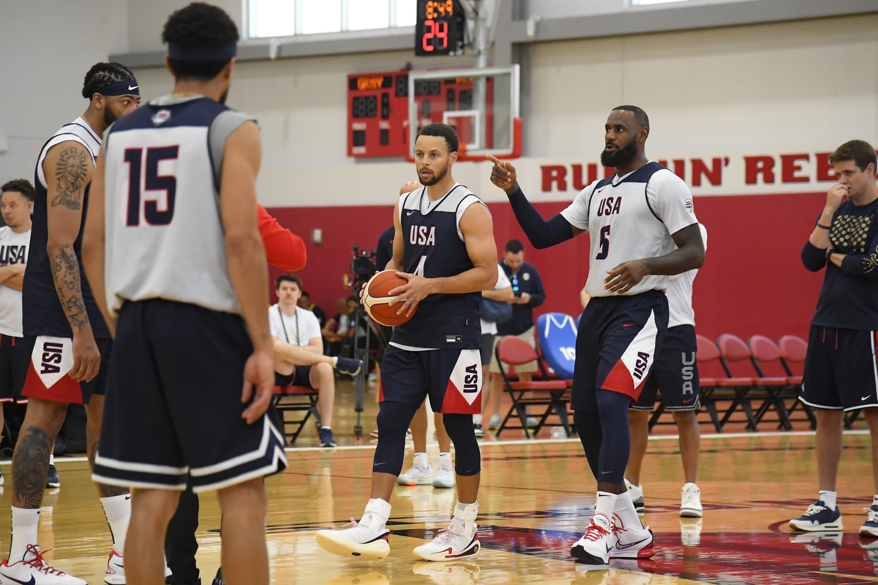 LAS VEGAS, NV - JULY 6: LeBron James #6 and Stephen Curry #4 of the USA Basketball Men's Team talk during USAB Men's Training Camp in Las Vegas on July 06, 2024 in Las Vegas Nevada. NOTE TO USER: User expressly acknowledges and agrees that, by downloading and/or using this Photograph, user is consenting to the terms and conditions of the Getty Images License Agreement. Mandatory Copyright Notice: Copyright 2024 NBAE (Photo by Brian Babineau/NBAE via Getty Images)