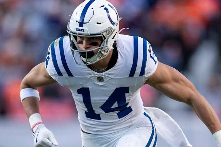 DENVER, COLORADO - DECEMBER 15: Alec Pierce #14 of the Indianapolis Colts runs a route during an NFL Football game against the Denver Broncos at Empower Field At Mile High on December 15, 2024 in Denver, Colorado. (Photo by Michael Owens/Getty Images)