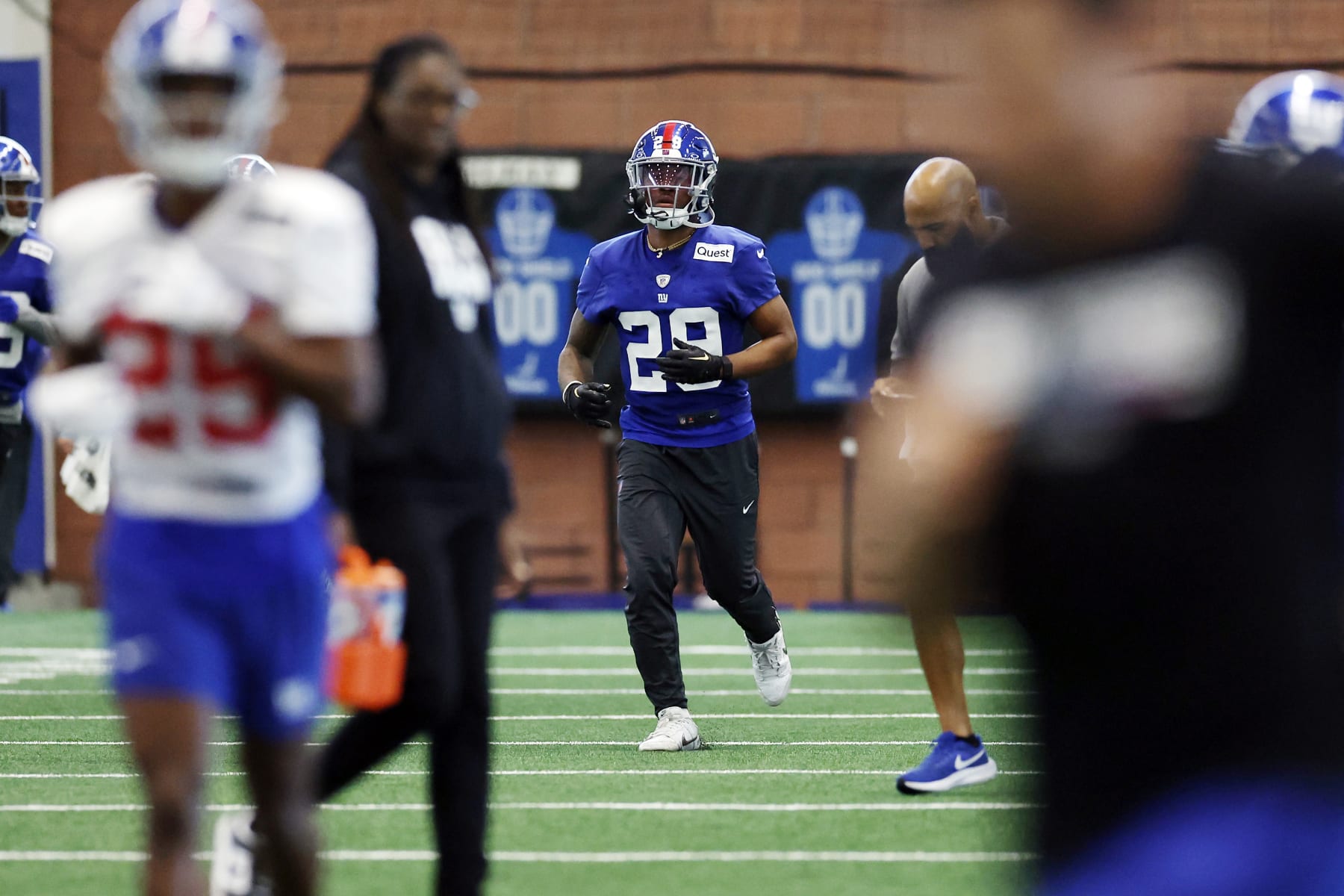 EAST RUTHERFORD, NEW JERSEY - MAY 10: Running back Tyrone Tracy Jr. #29 of the New York Giants runs drills during New York Giants Rookie Minicamp at Quest Diagnostics Training Center on May 10, 2024 in East Rutherford, New Jersey. (Photo by Sarah Stier/Getty Images)