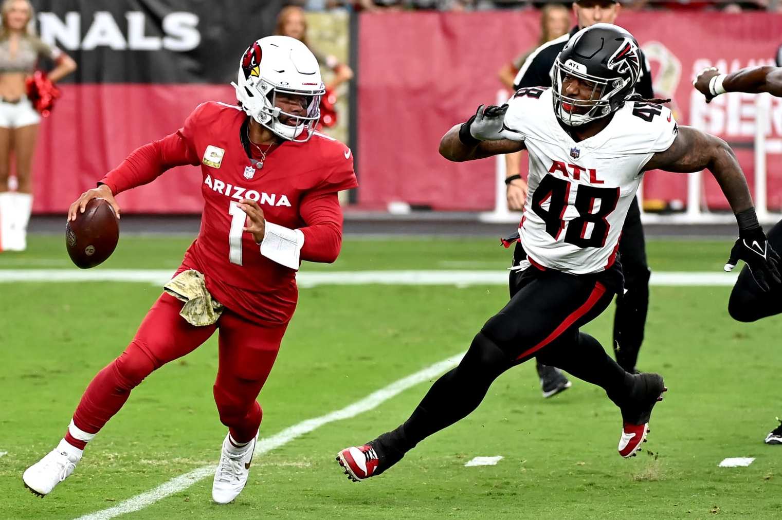 GLENDALE, ARIZONA - NOVEMBER 12: Kyler Murray #1 of the Arizona Cardinals scrambles against the Atlanta Falcons during the first quarter at State Farm Stadium on November 12, 2023 in Glendale, Arizona. (Photo by Norm Hall/Getty Images) GLENDALE, ARIZONA - NOVEMBER 12: Kyler Murray #1 of the Arizona Cardinals scrambles against the Atlanta Falcons during the first quarter at State Farm Stadium on November 12, 2023 in Glendale, Arizona. (Photo by Norm Hall/Getty Images)